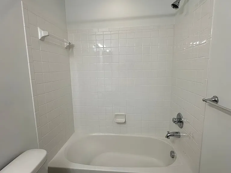 23289 Tradewind Dr — Photo 29