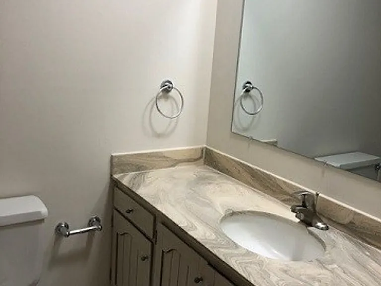 5525 Hansen Rd — Photo 6