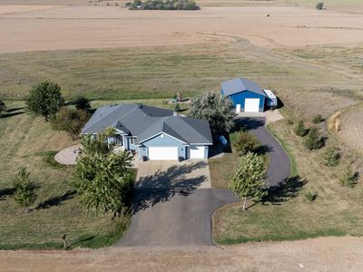 48223 N Hiawatha Pl, Canton, SD, 57013