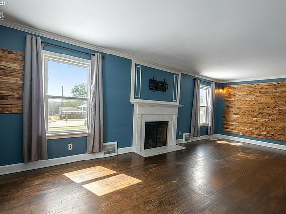 3rd image of 1117 Ogontz St