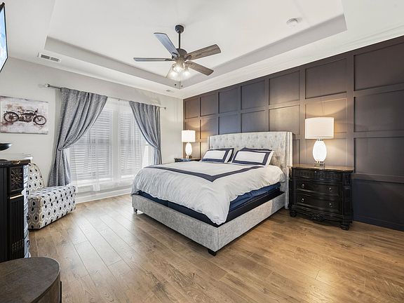 4th image of 201 Splendor Circle