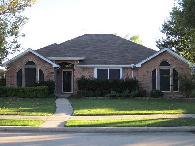 1st image of 501 Vicki Ln