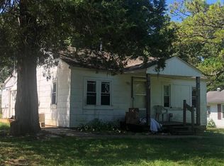 1253-1257 Old Jackson Rd, Farmington, MO 63640