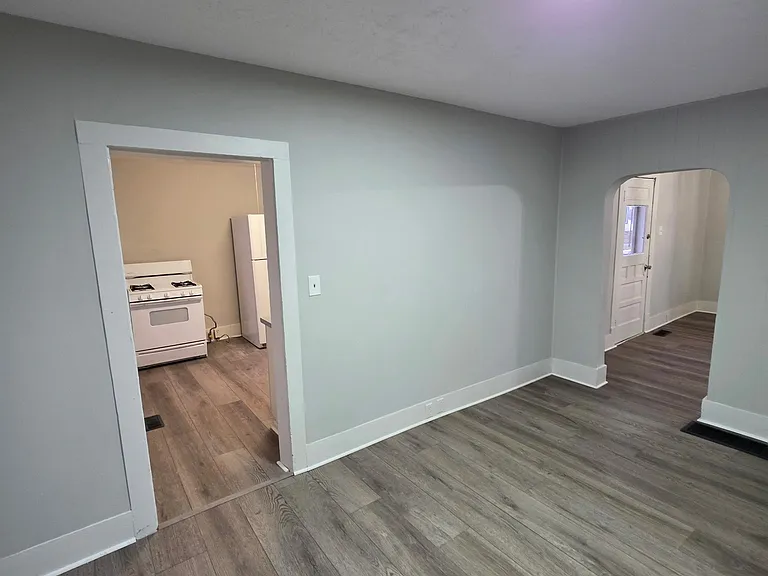 1008 Kenilworth Ave — Photo 8