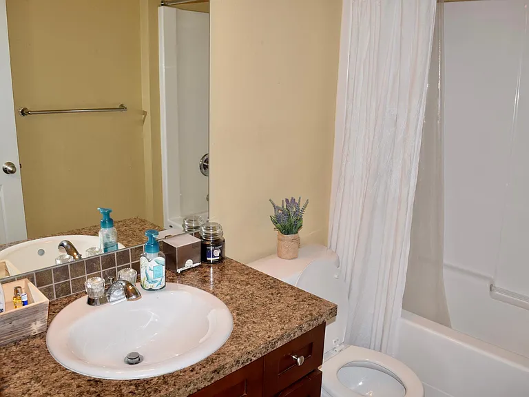 622 Shirehill St — Photo 23