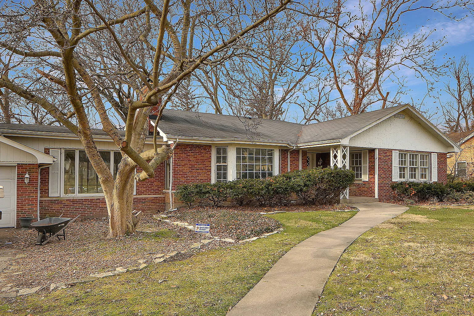 1448 Brassie Ave photo 1