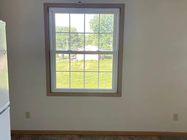 449-501 507th S #14 — Photo 3