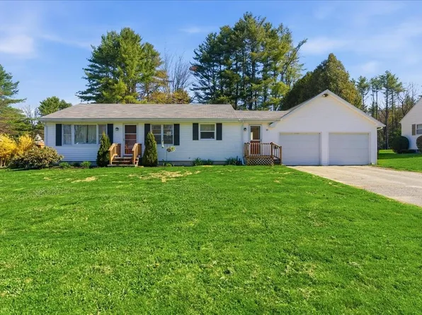 10 David Street, Lisbon, ME 04252
