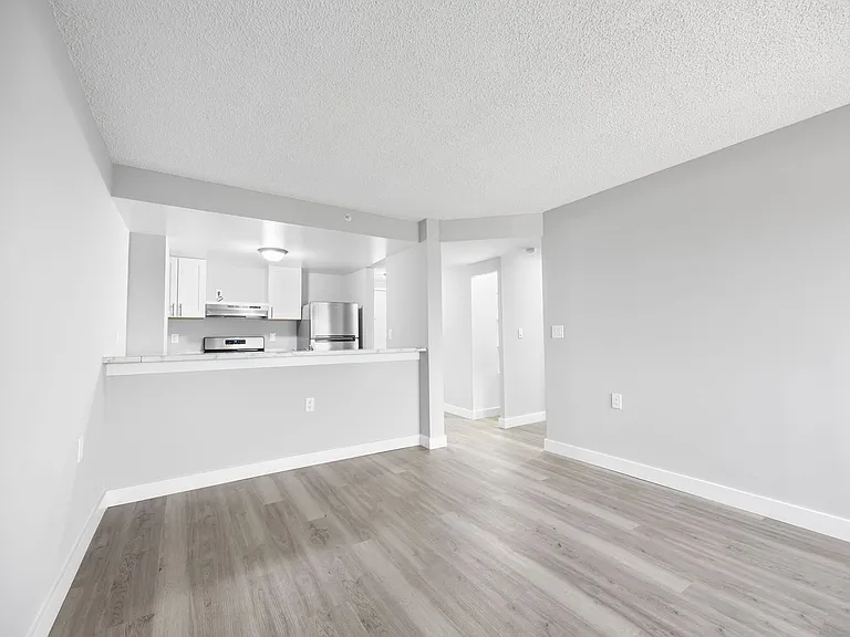 Atlantic Apartments — Photo 21