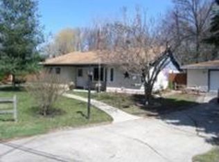 3865 N Wozniak Rd, Michigan City, IN 46360