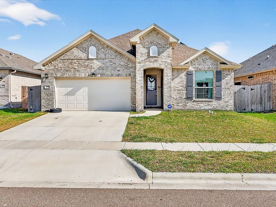 1st image of 2614 Vista Del Sol St