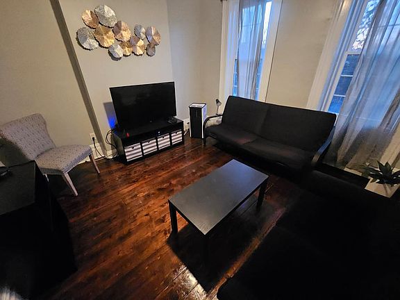 3rd image of 1324 15th St APT 1