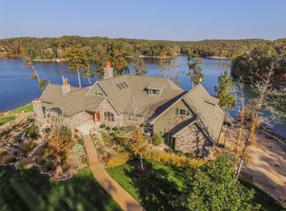 2241 Alpine Run Dr, Innsbrook, MO 63390