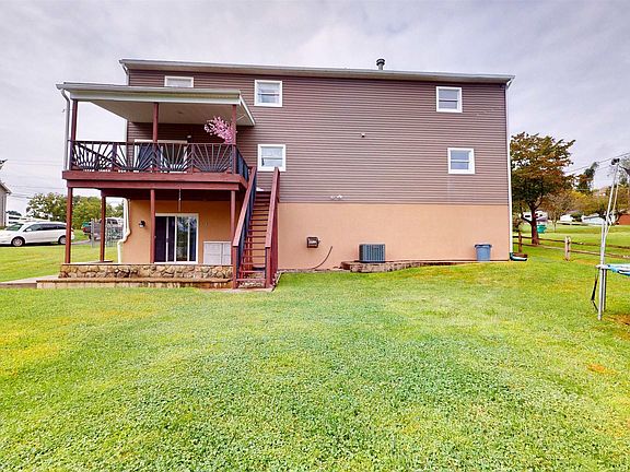 5th image of 679 Old Monongah Rd