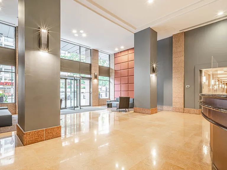 750 Columbus Ave #3A — Photo 14
