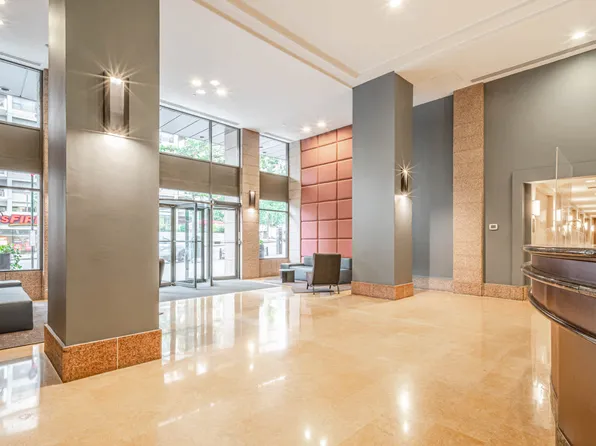 750 Columbus Avenue image 13 of 61