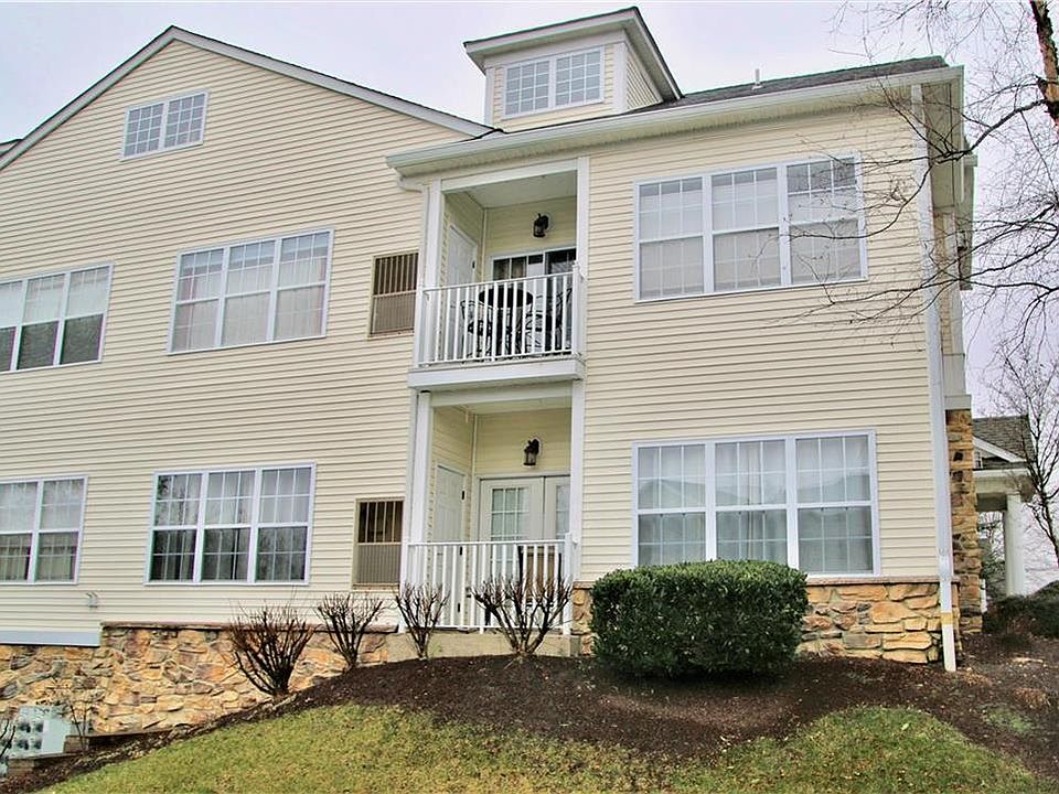 307 Waterford Ter, Easton, PA 18042 Zillow