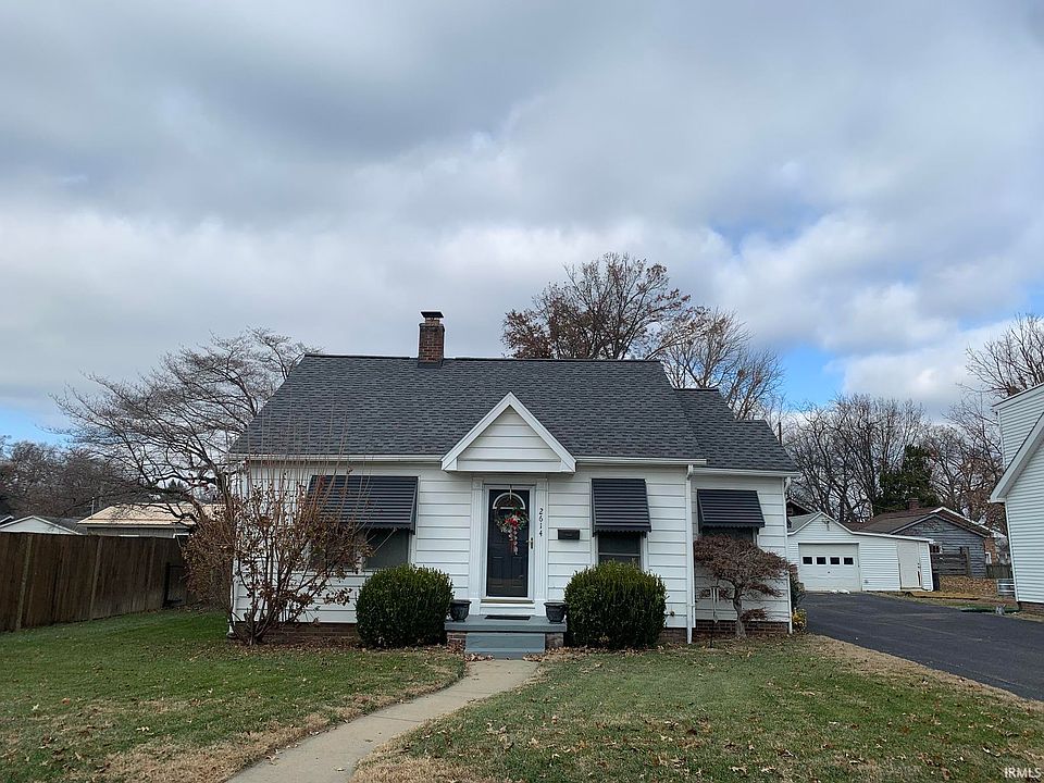 1st image of 2614 E Gum St