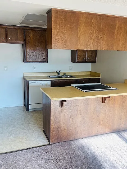2 bed, 2668 sqft, $1,650 — Photo 3