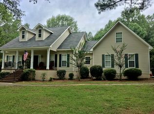160 Spruce Ln, Gray, GA 31032