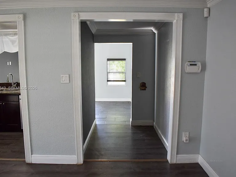 2218 N Harding St — Photo 59