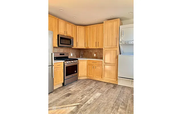 Rented by Douglas Elliman | media 13