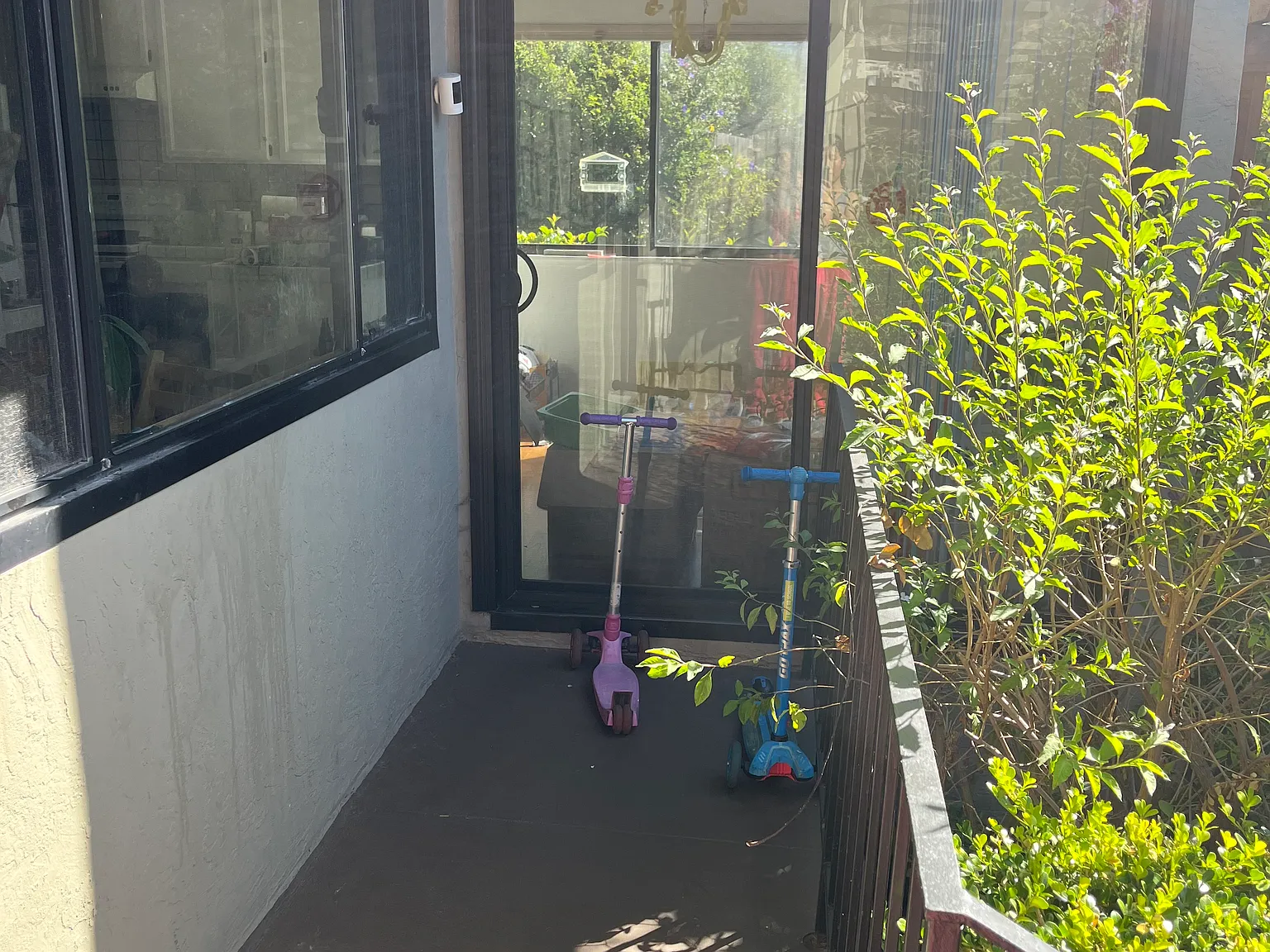 2 bed, 1000 sqft, $3,162 — Photo 4