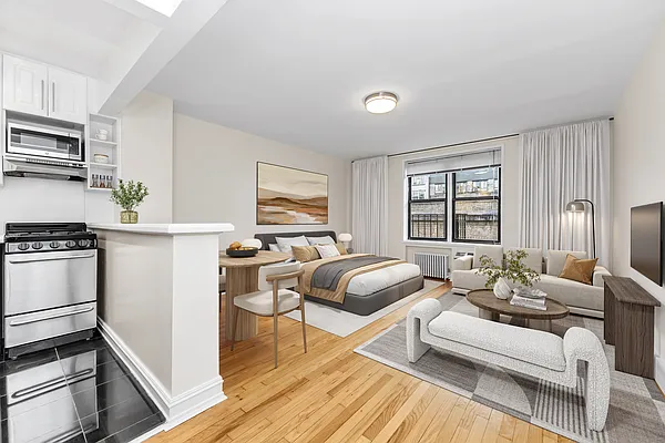 Rented by REAL New York | media 1