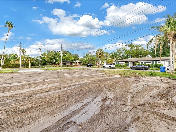 3rd image of 515 SNELL ISLE BOULEVARD NE LOT 231