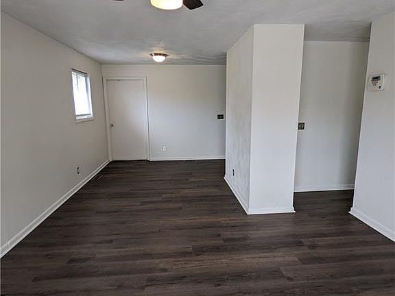 4th image of 1602 Ekstine Dr