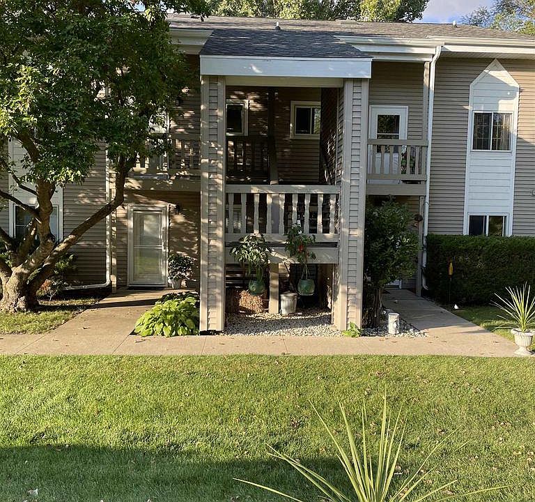 717 East Lakeview Rd UNIT 8, Hustisford, WI 53034 Zillow