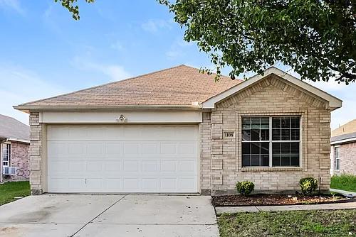 1108 Boxwood Dr Photo 1