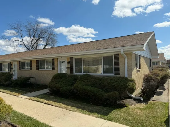 813 Valley Stream Dr APT D, Wheeling, IL 60090