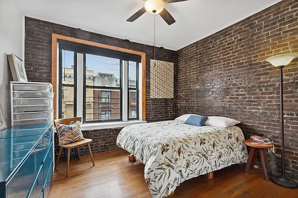 Sold by Compass | media 5