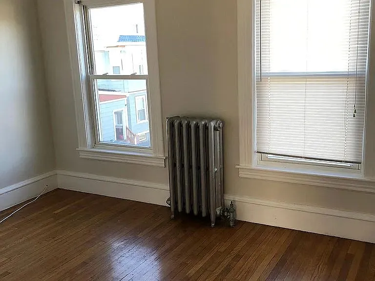 3 Belmont St #2 — Photo 14
