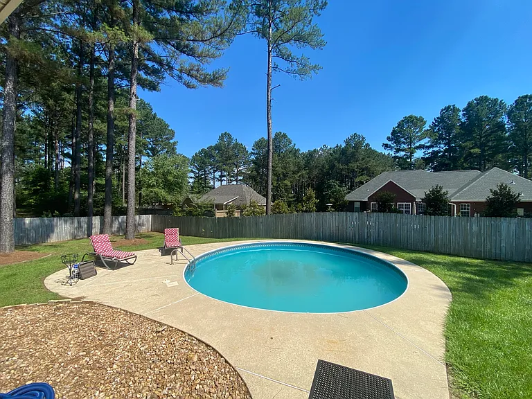 18 Plainview Xing — Photo 18
