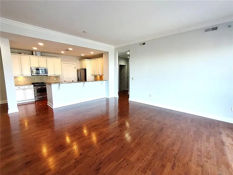 2950 Mount Wilkinson Pkwy SE #402 — Photo 10