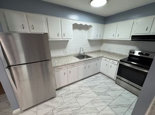 560 Main St #E2, West Haven, CT 06516