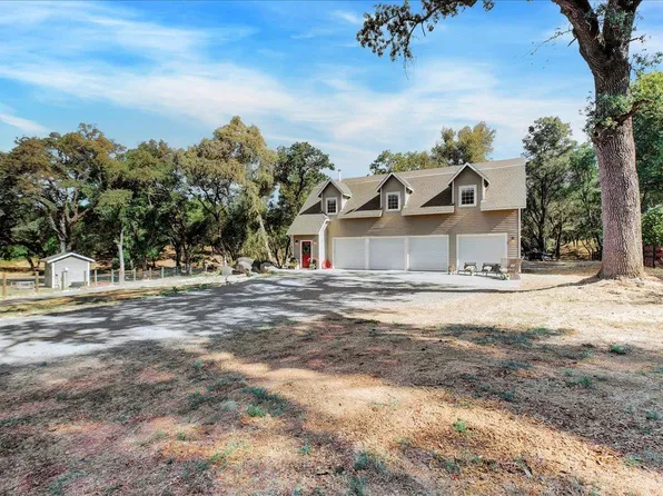 21662 McCourtney Rd, Grass Valley, CA 95949