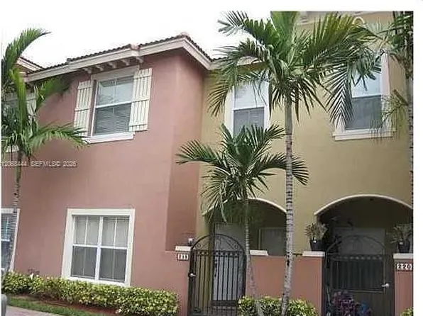 218 Lake Monterey Cir, Boynton Beach, FL 33426