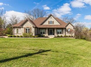 1263 Carman Rd, Ballwin, MO 63021