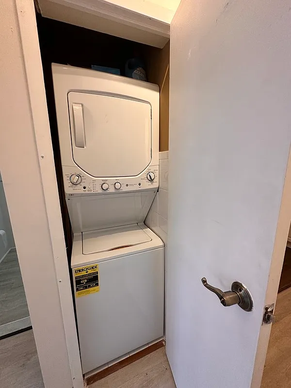 2 bed, 1.0 bath, 900 sqft, $2,550 — Photo 4