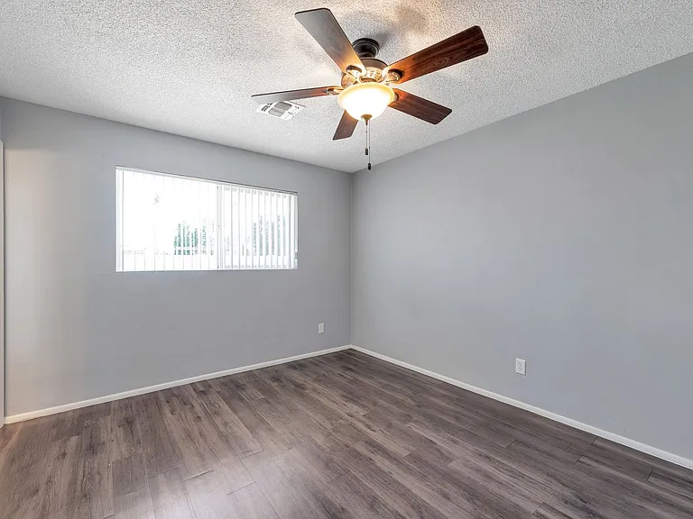 2801 N Granite Reef Rd — Photo 10