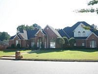 1st image of 1604 Woodlands Dr