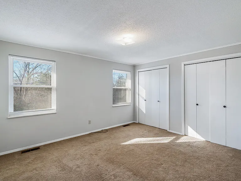 302 Wakefield Rd #B — Photo 10