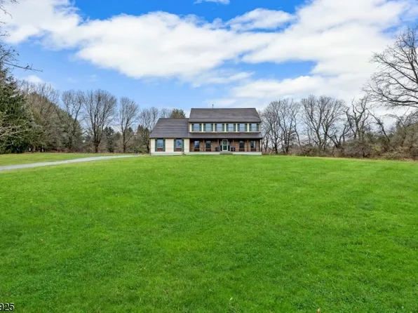 7 Bellis Ct, Raritan Twp., NJ 08551