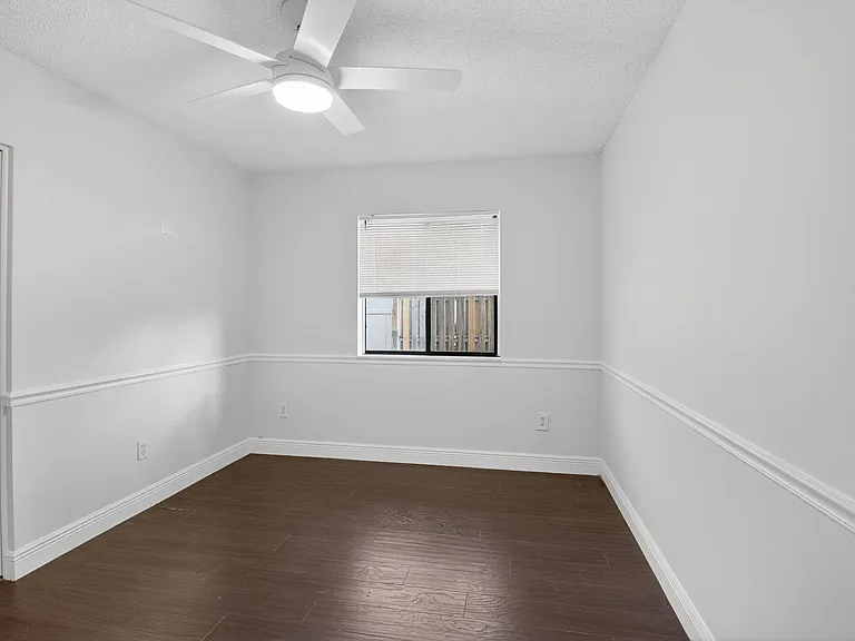 4135 Bay Laurel Way — Photo 21