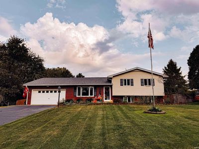 1211 E Prairie Dr, Bloomington, IN, 47408