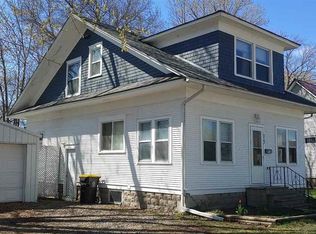 15 Main St N, Minnesota Lake, MN 56068