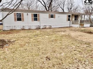 303 Prairie Rd, McPherson, KS 67460